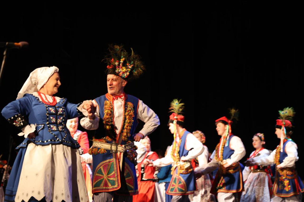 Dzień Kobiet w Tomaszowskim Domu Kultury