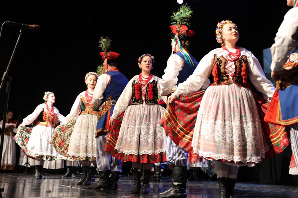 Dzień Kobiet w Tomaszowskim Domu Kultury