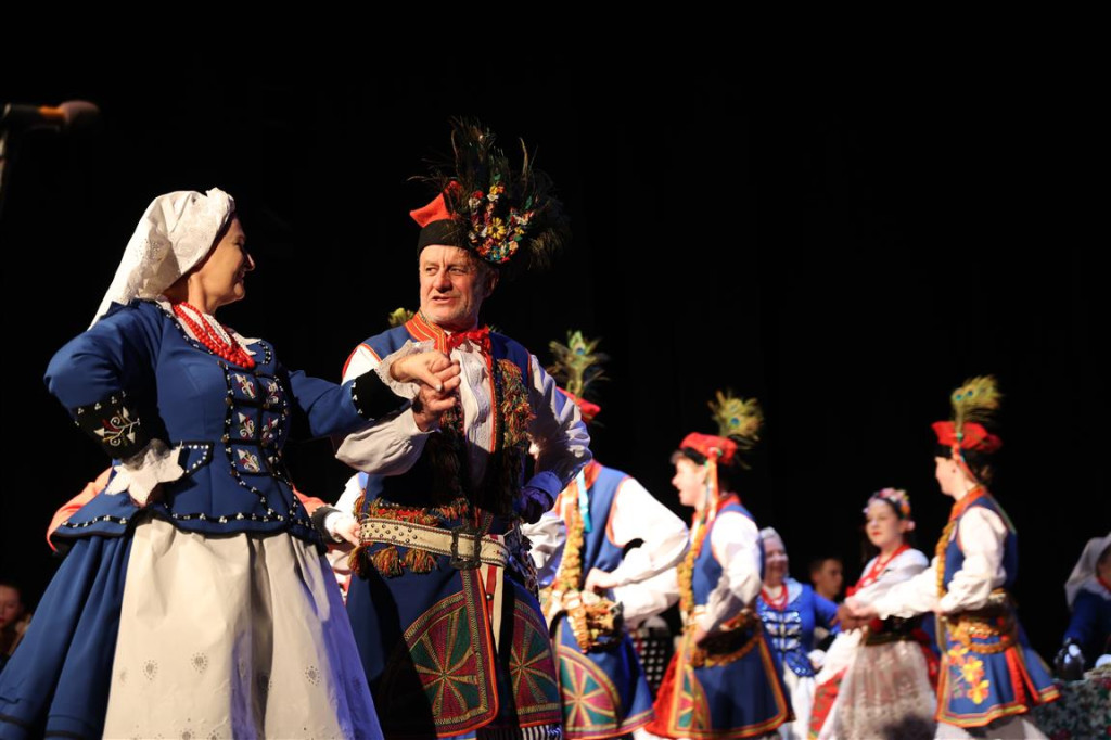 Dzień Kobiet w Tomaszowskim Domu Kultury