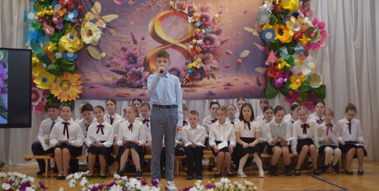 Muzyczny Bukiet Życzeń w SP 7 w Zamościu