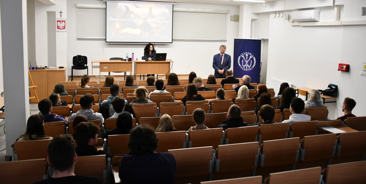 Światowy Dzień Czytania Tolkiena