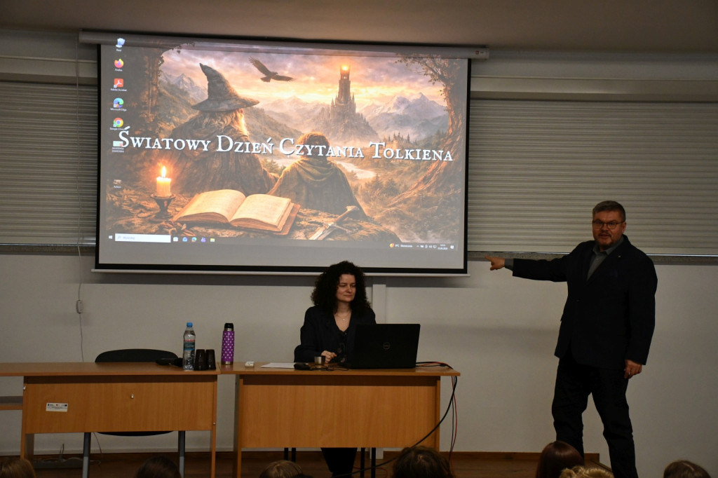 Światowy Dzień Czytania Tolkiena