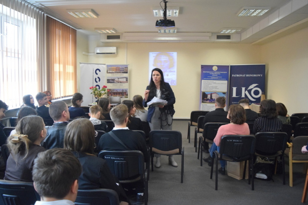 Finał konkursu o Róży Zamoyskiej