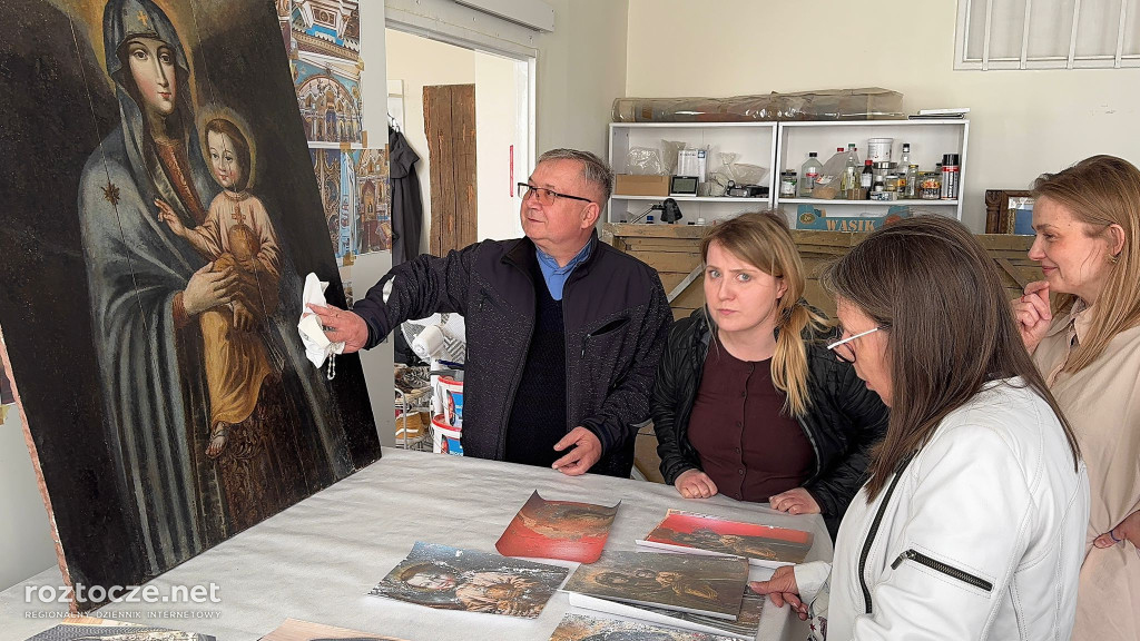 Cudowny obraz z Duba w renowacji