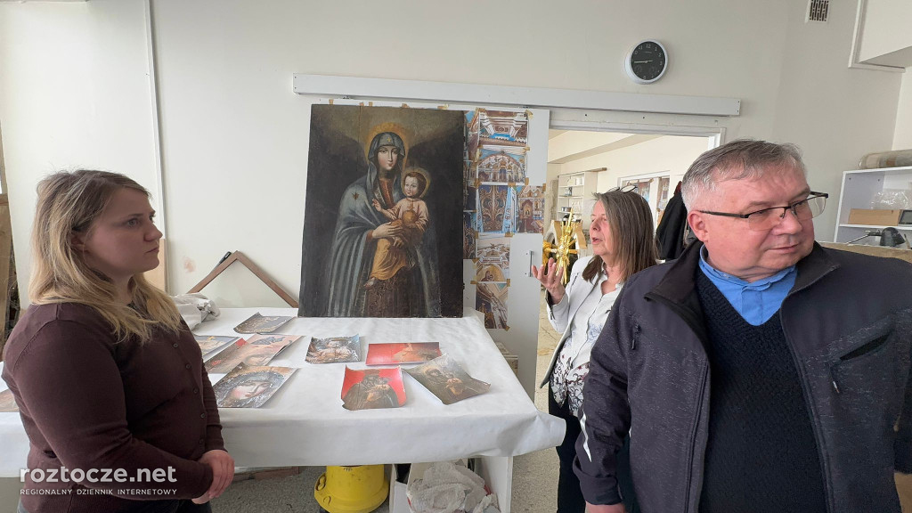 Cudowny obraz z Duba w renowacji
