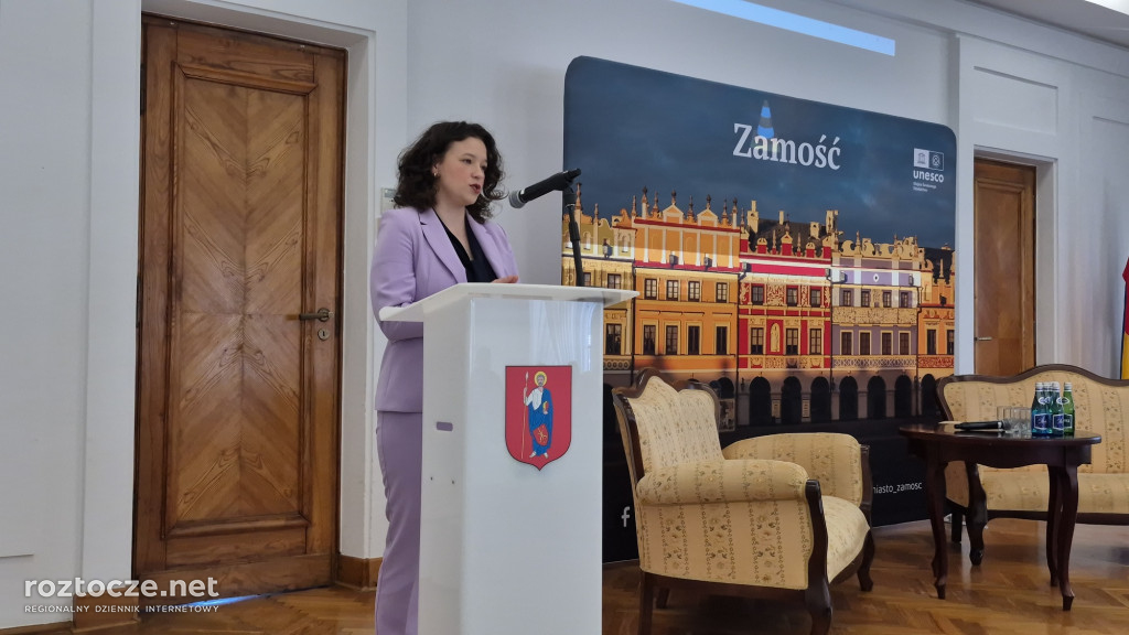 Asystencja osobista - konferencja w Ratuszu