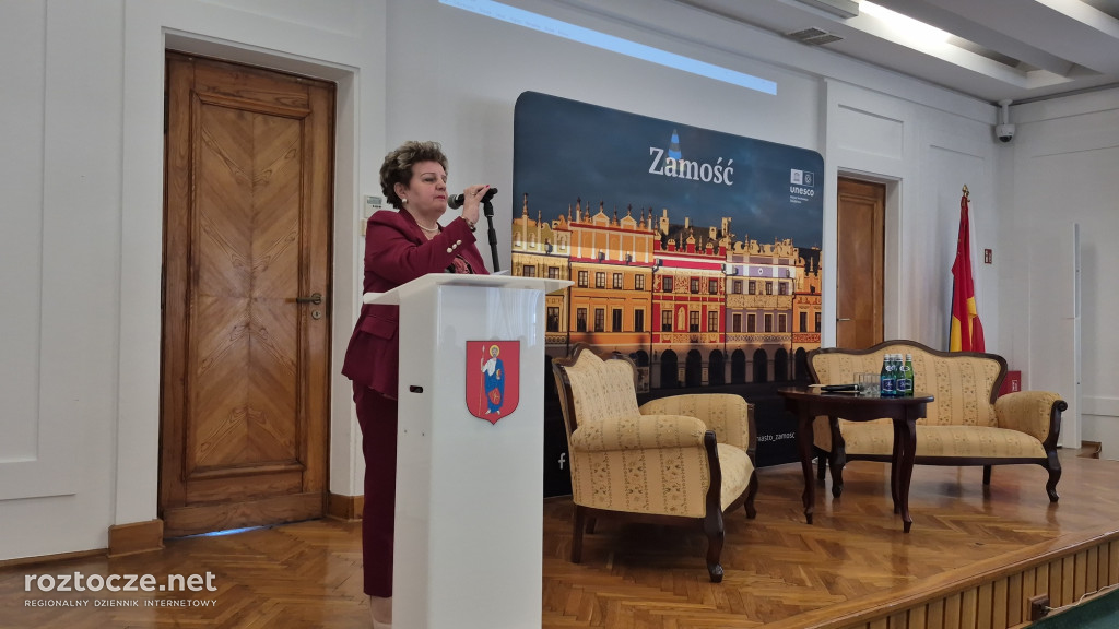 Asystencja osobista - konferencja w Ratuszu