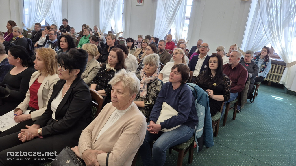 Asystencja osobista - konferencja w Ratuszu