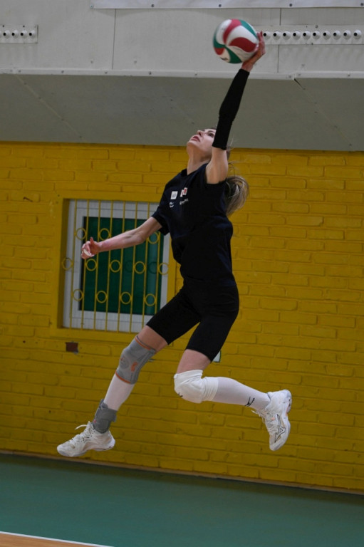 Charytatywny turniej siatkówki kobiet dla Tomka