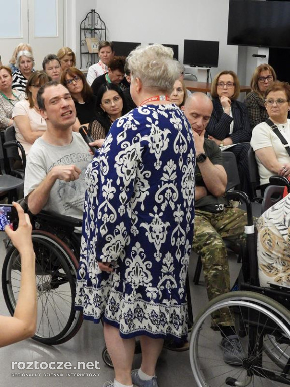 O przyszłości osób z niepełnosprawnościami