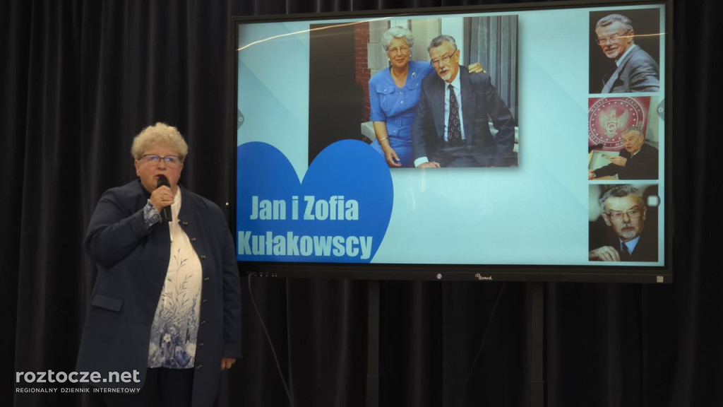 Zofia Kułakowska patronką szkoły Krok za krokiem