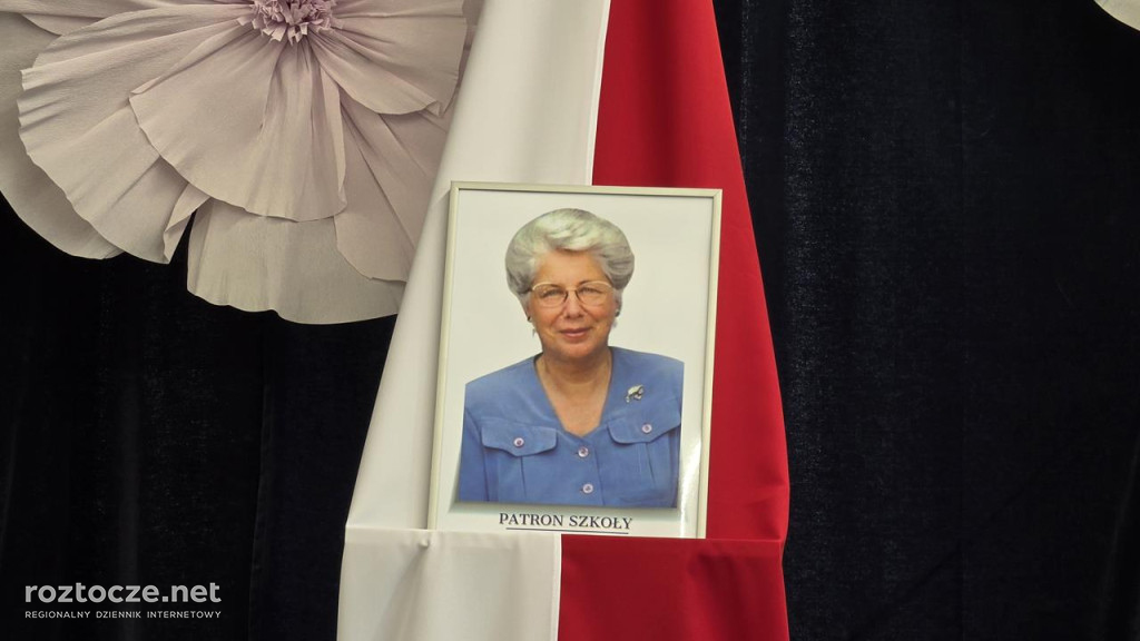 Zofia Kułakowska patronką szkoły Krok za krokiem