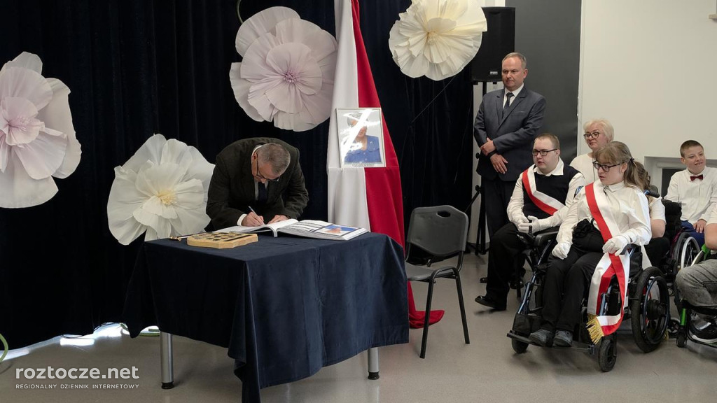 Zofia Kułakowska patronką szkoły Krok za krokiem