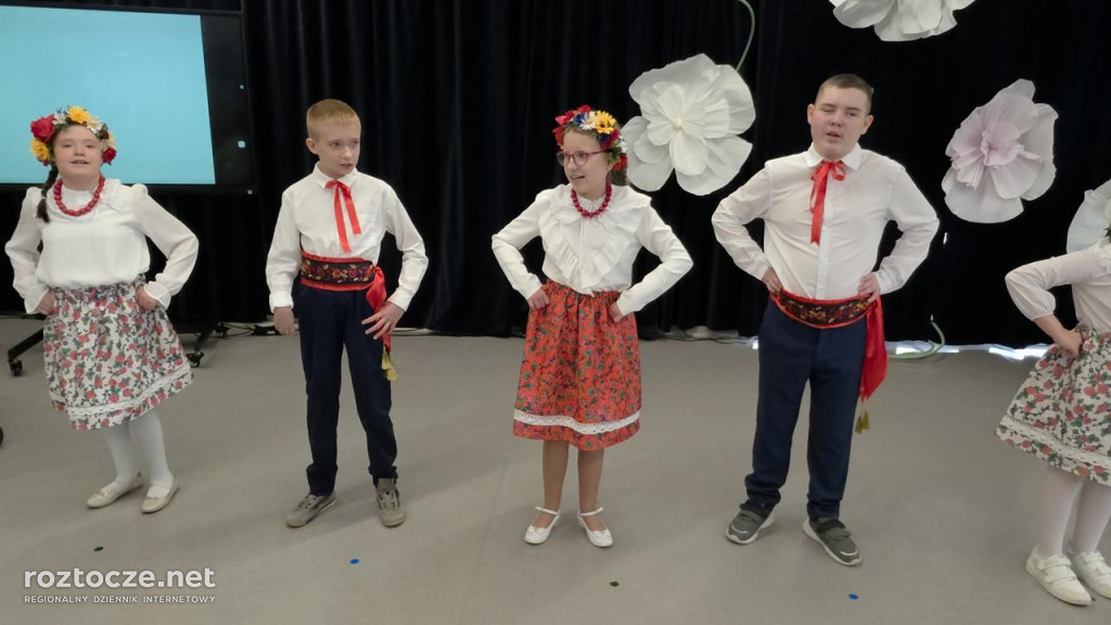 Zofia Kułakowska patronką szkoły Krok za krokiem