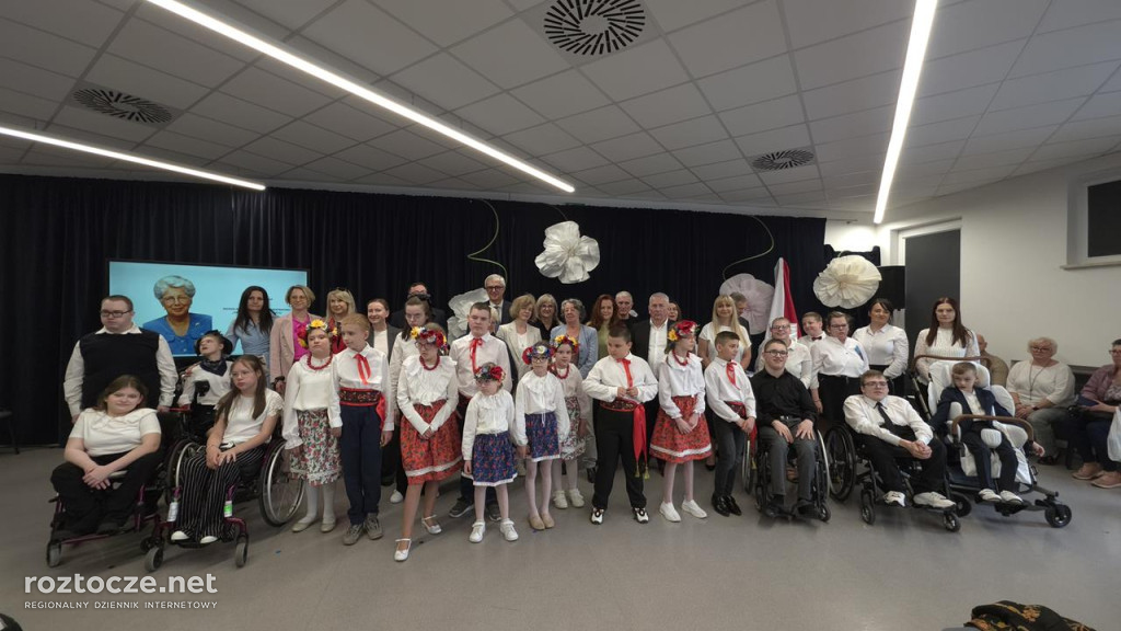 Zofia Kułakowska patronką szkoły Krok za krokiem