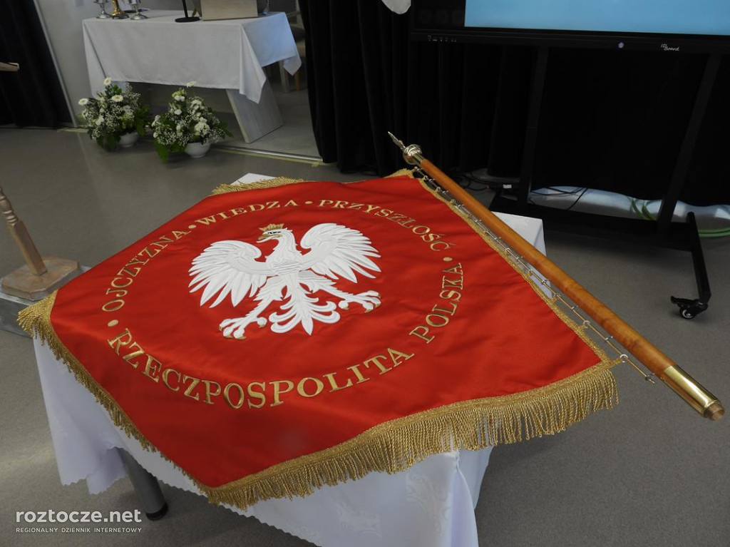 Zofia Kułakowska patronką szkoły Krok za krokiem