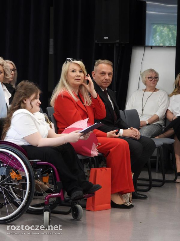 Zofia Kułakowska patronką szkoły Krok za krokiem