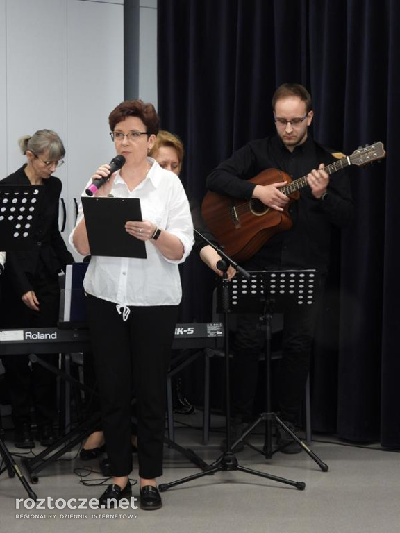 Zofia Kułakowska patronką szkoły Krok za krokiem