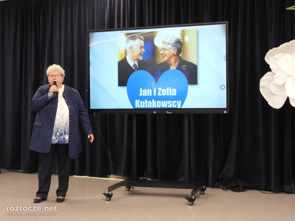Zofia Kułakowska patronką szkoły Krok za krokiem