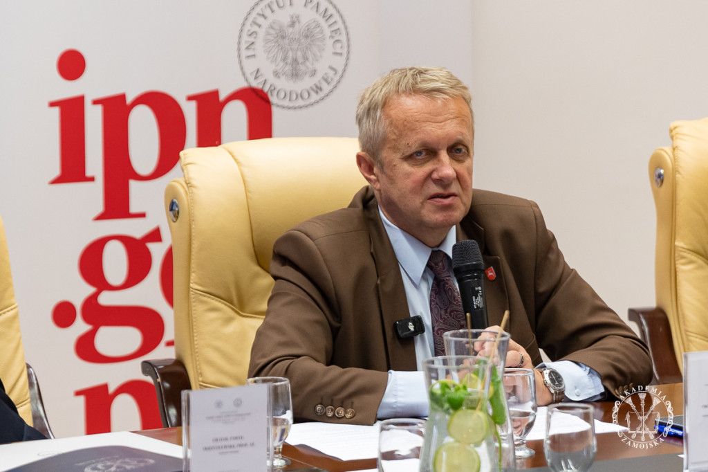 O Dzieciach Zamojszczyzny i doktorze Klukowskim