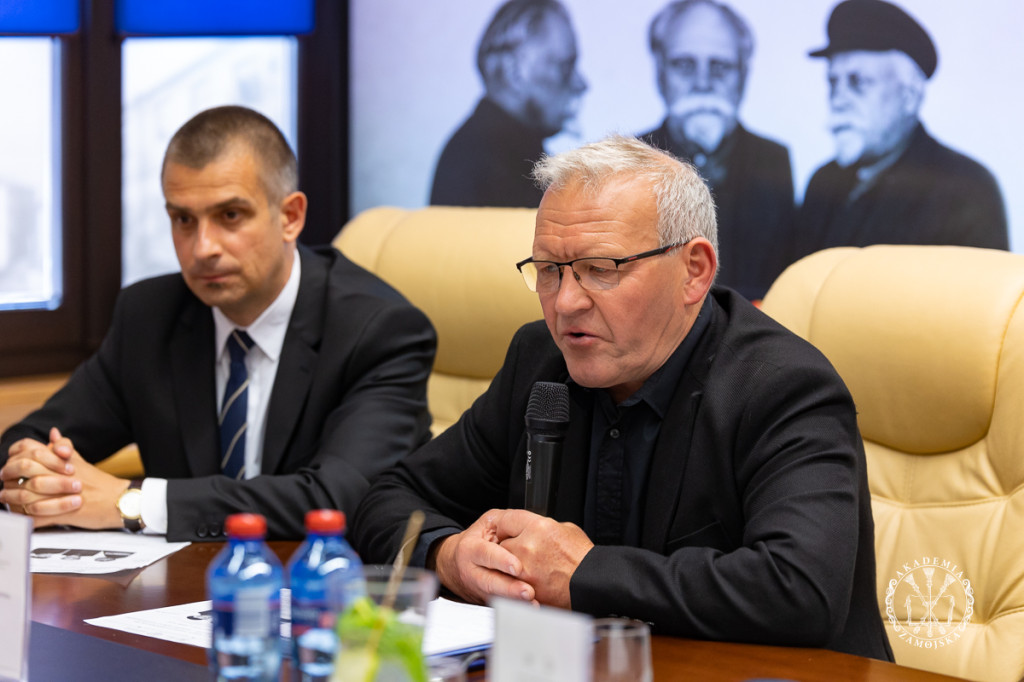 O Dzieciach Zamojszczyzny i doktorze Klukowskim