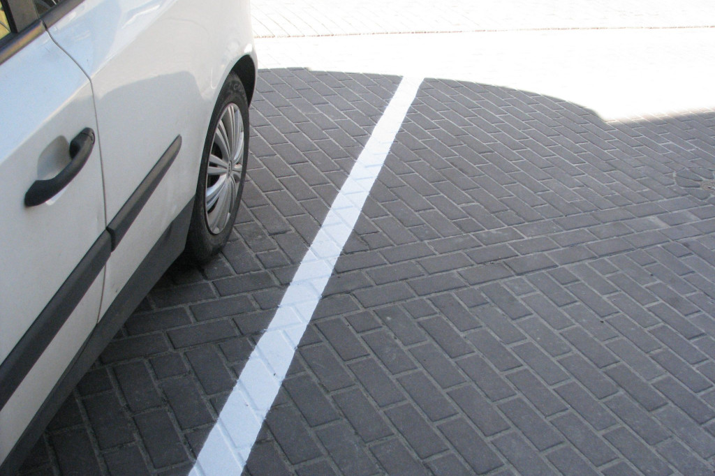 Zamość: Na Grodzkiej parkujemy teraz skośnie