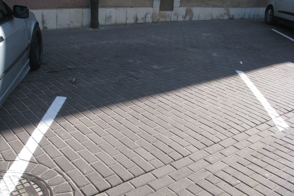 Zamość: Na Grodzkiej parkujemy teraz skośnie