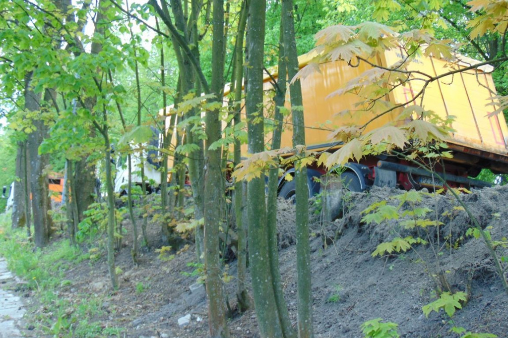 Krasnobród: Trwa przebudowa drogi Krasnobród-Jacnia [ZDJĘCIA]