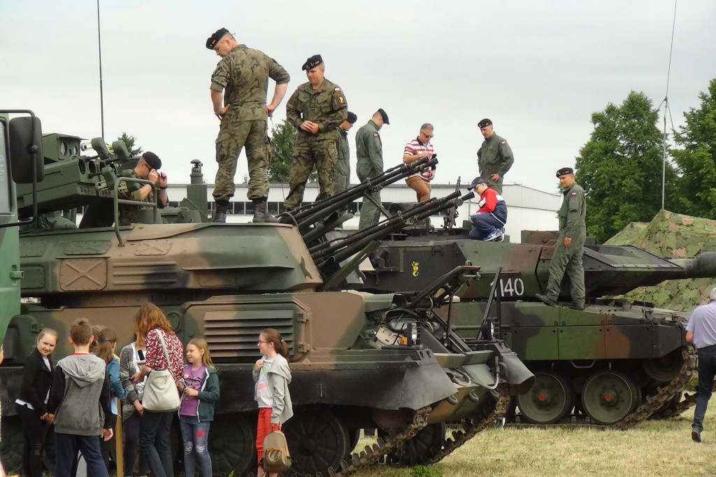 Zamość: Dzień Otwarty Koszar 2017 [ZDJĘCIA]