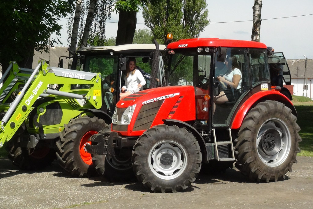 Zamość: Jarmark Zawodów w ZSP Nr 5 [ZDJĘCIA]