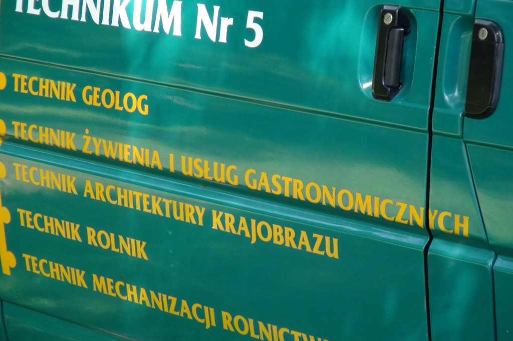Zamość: Jarmark Zawodów w ZSP Nr 5 [ZDJĘCIA]