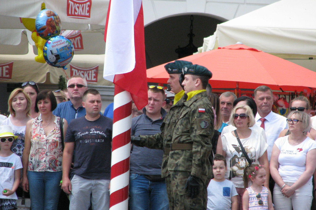 Zamość: Przysięga wojskowa na Rynku Wielkim [ZDJĘCIA]