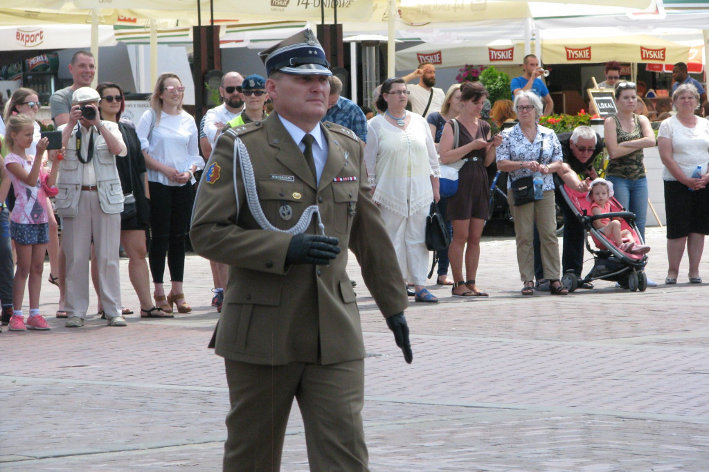 Zamość: Przysięga wojskowa na Rynku Wielkim [ZDJĘCIA]