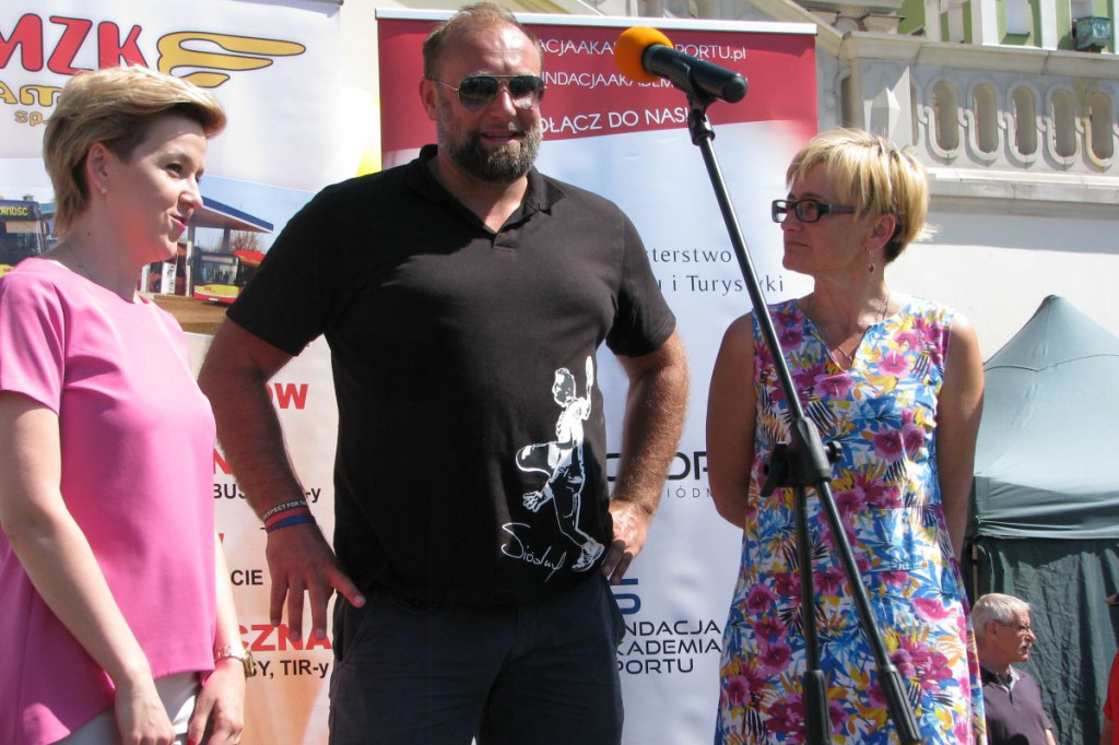 Zamość: Artur Siódmiak i Michał Jurecki zachęcali do gry w piłkę ręczną [ZDJĘCIA]