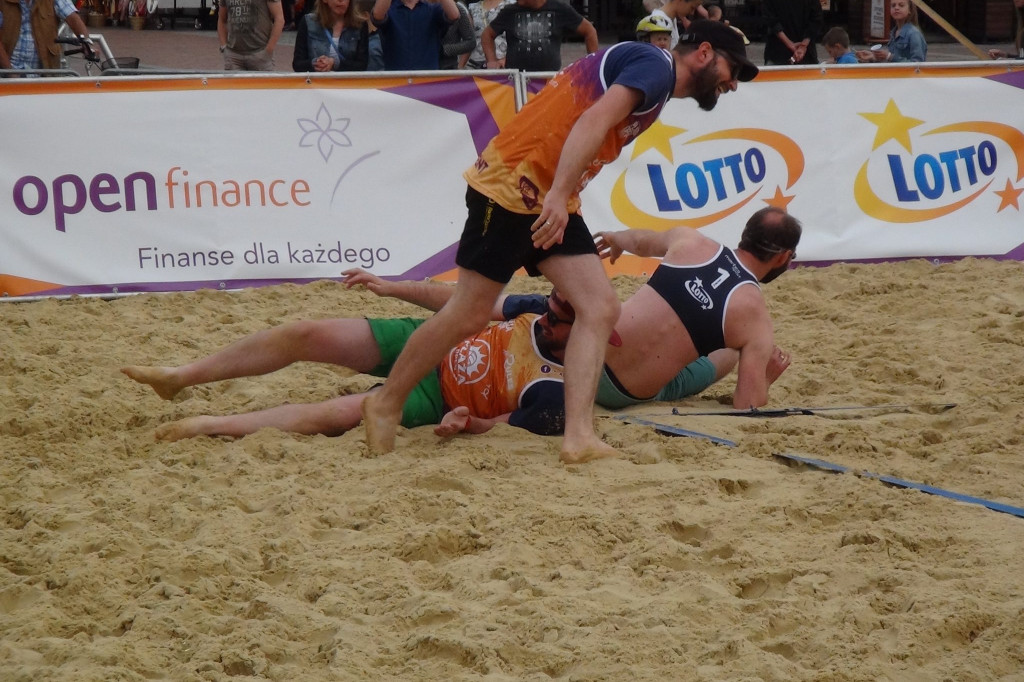 Zamość: Plaża Open - Reprezentacja Zamościa lepsza od Łowców. B [FOTO]