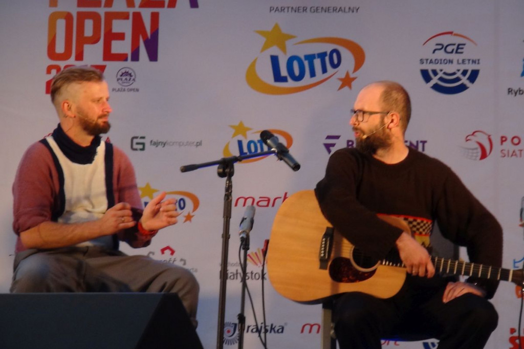 Zamość: Zabawa z kabaretem Łowcy.B [FOTO, VIDEO]