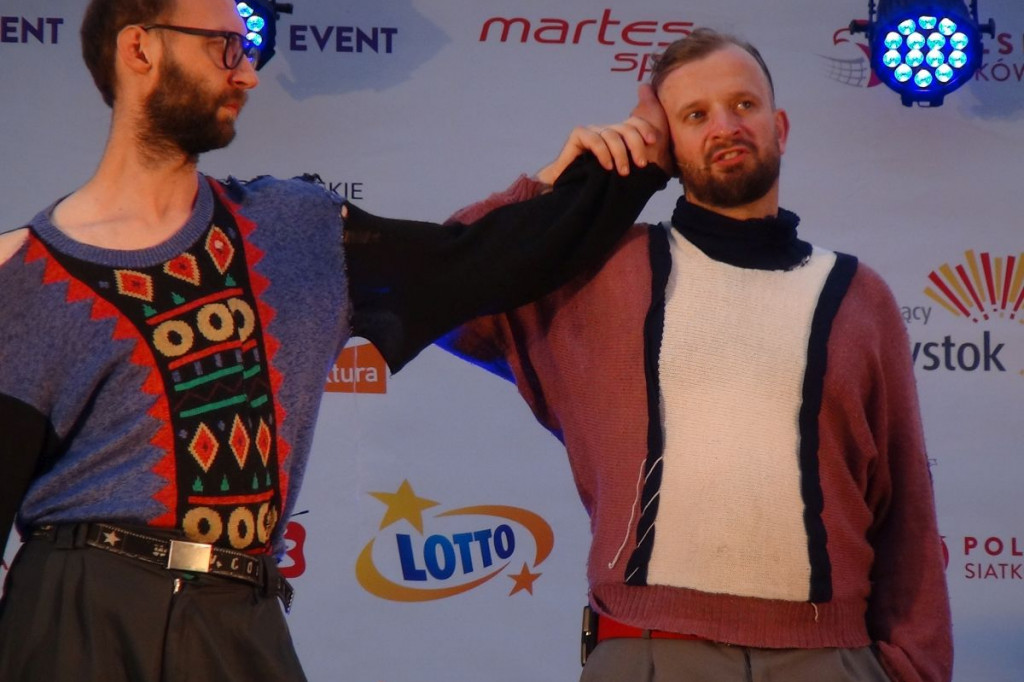 Zamość: Zabawa z kabaretem Łowcy.B [FOTO, VIDEO]