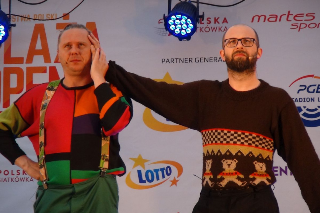 Zamość: Zabawa z kabaretem Łowcy.B [FOTO, VIDEO]