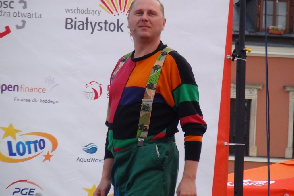 Zamość: Zabawa z kabaretem Łowcy.B [FOTO, VIDEO]