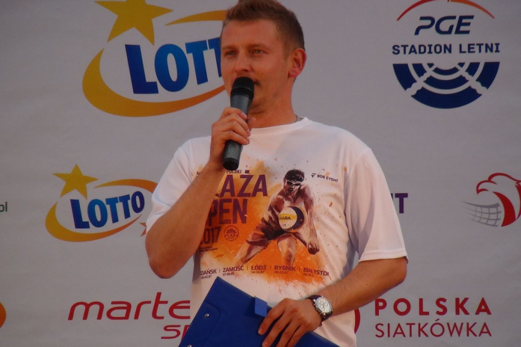 Zamość: Zabawa z kabaretem Łowcy.B [FOTO, VIDEO]