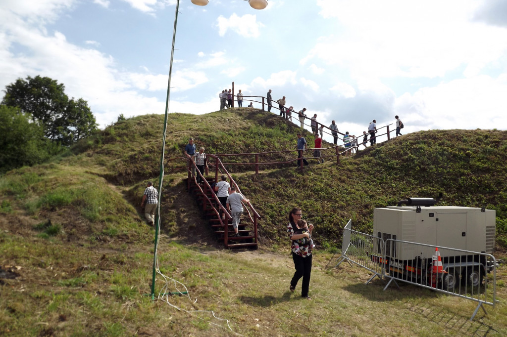 Sąsiadka: Tłumy na Pikniku Archeologicznym