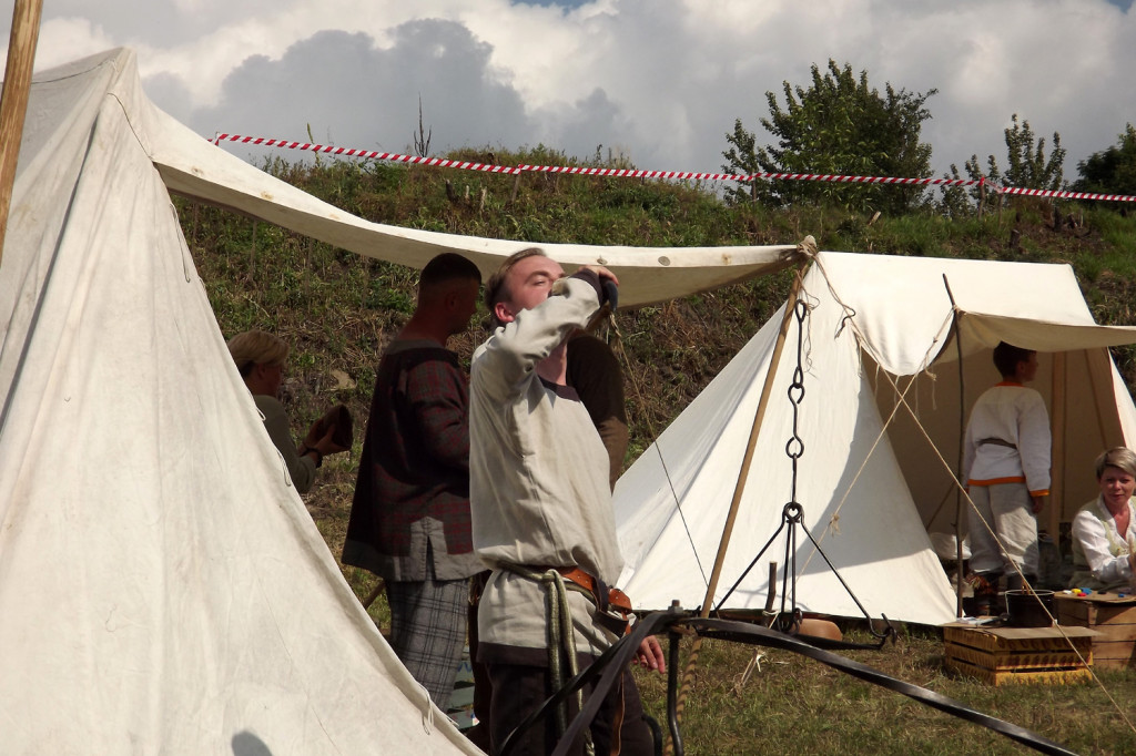 Sąsiadka: Tłumy na Pikniku Archeologicznym