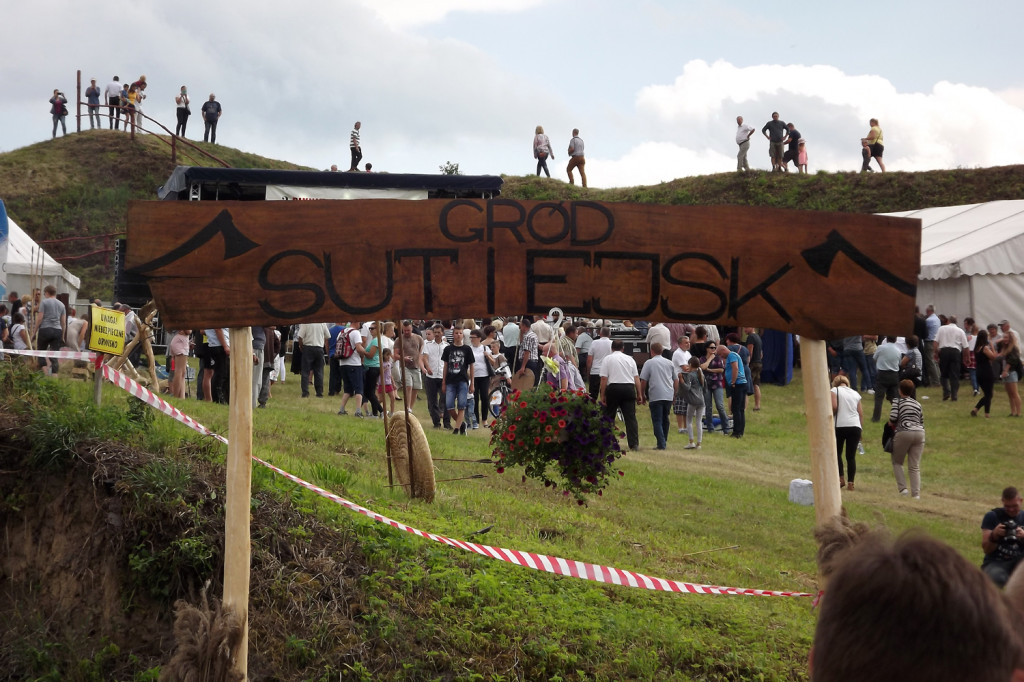Sąsiadka: Tłumy na Pikniku Archeologicznym