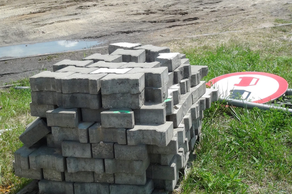 Zamość: Trwają prace nad budową łącznika miedzy ul. Namysłowskiego, a ul. Prostą [FOTO]