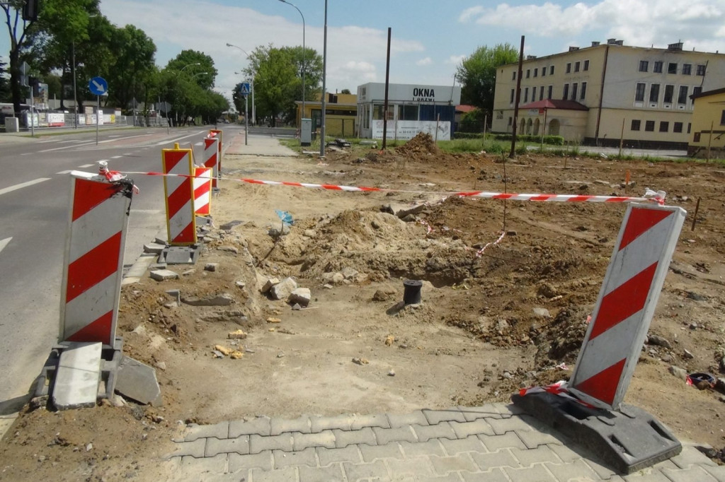 Zamość: Trwają prace nad budową łącznika miedzy ul. Namysłowskiego, a ul. Prostą [FOTO]