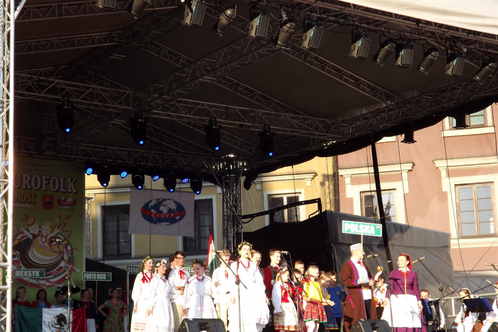 Zamość: Barwnie i międzynarodowo ruszył Eurofolk [FOTO]
