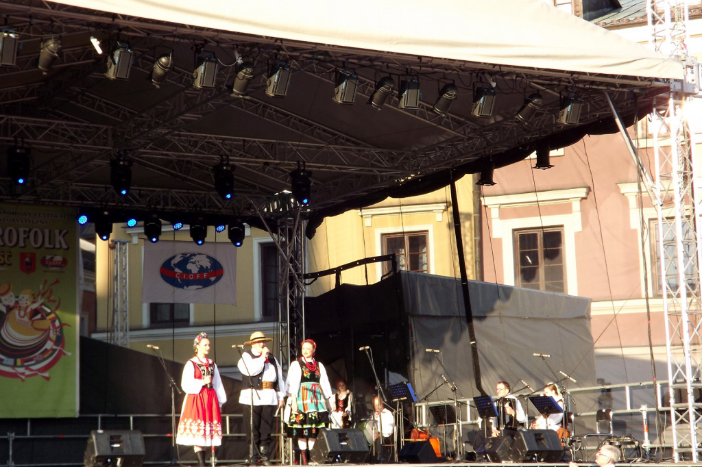 Zamość: Barwnie i międzynarodowo ruszył Eurofolk [FOTO]