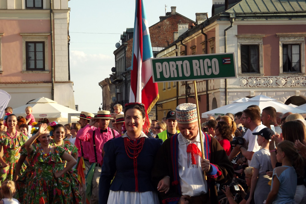 Zamość: Barwnie i międzynarodowo ruszył Eurofolk [FOTO]
