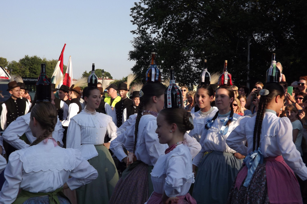Zamość: Barwnie i międzynarodowo ruszył Eurofolk [FOTO]