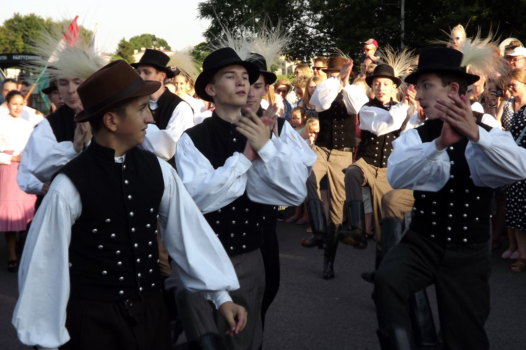 Zamość: Barwnie i międzynarodowo ruszył Eurofolk [FOTO]